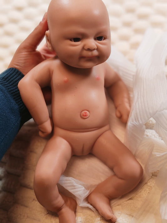 Bambola in silicone pieno