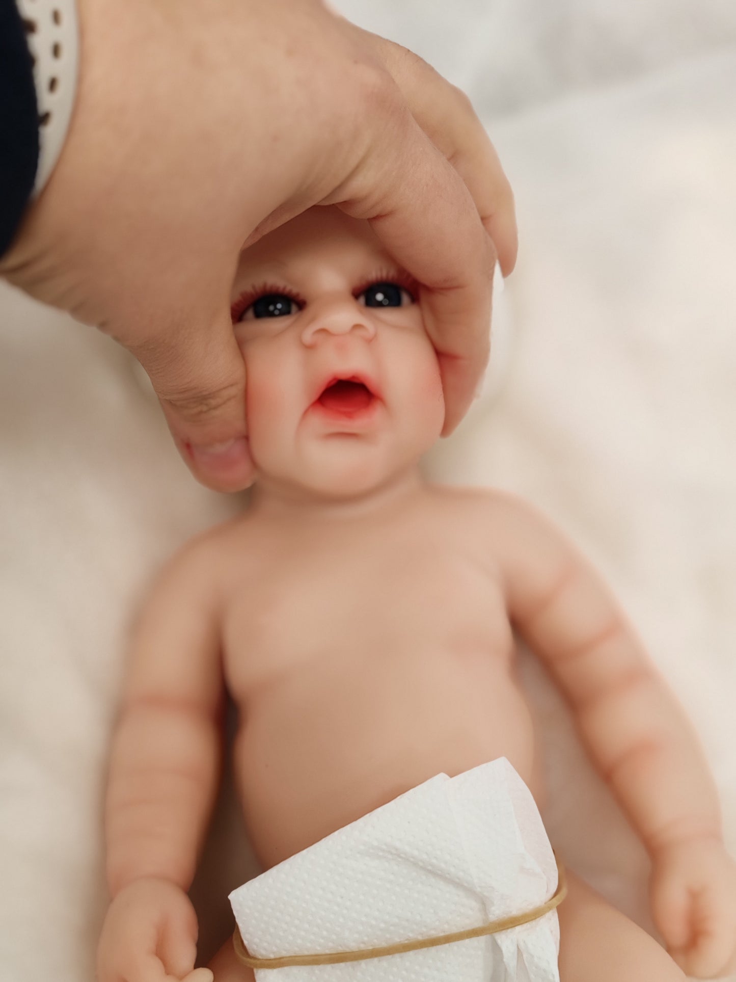 Bambola silicone 35 cm Linda